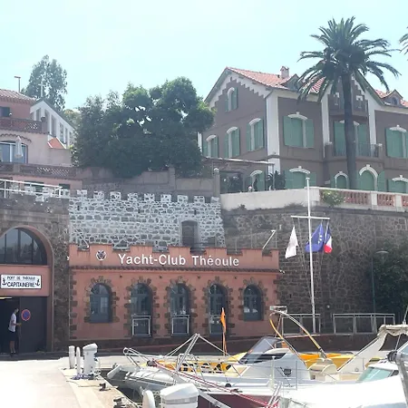 The House, Sur Mer, Cote Dazur, France Villa *